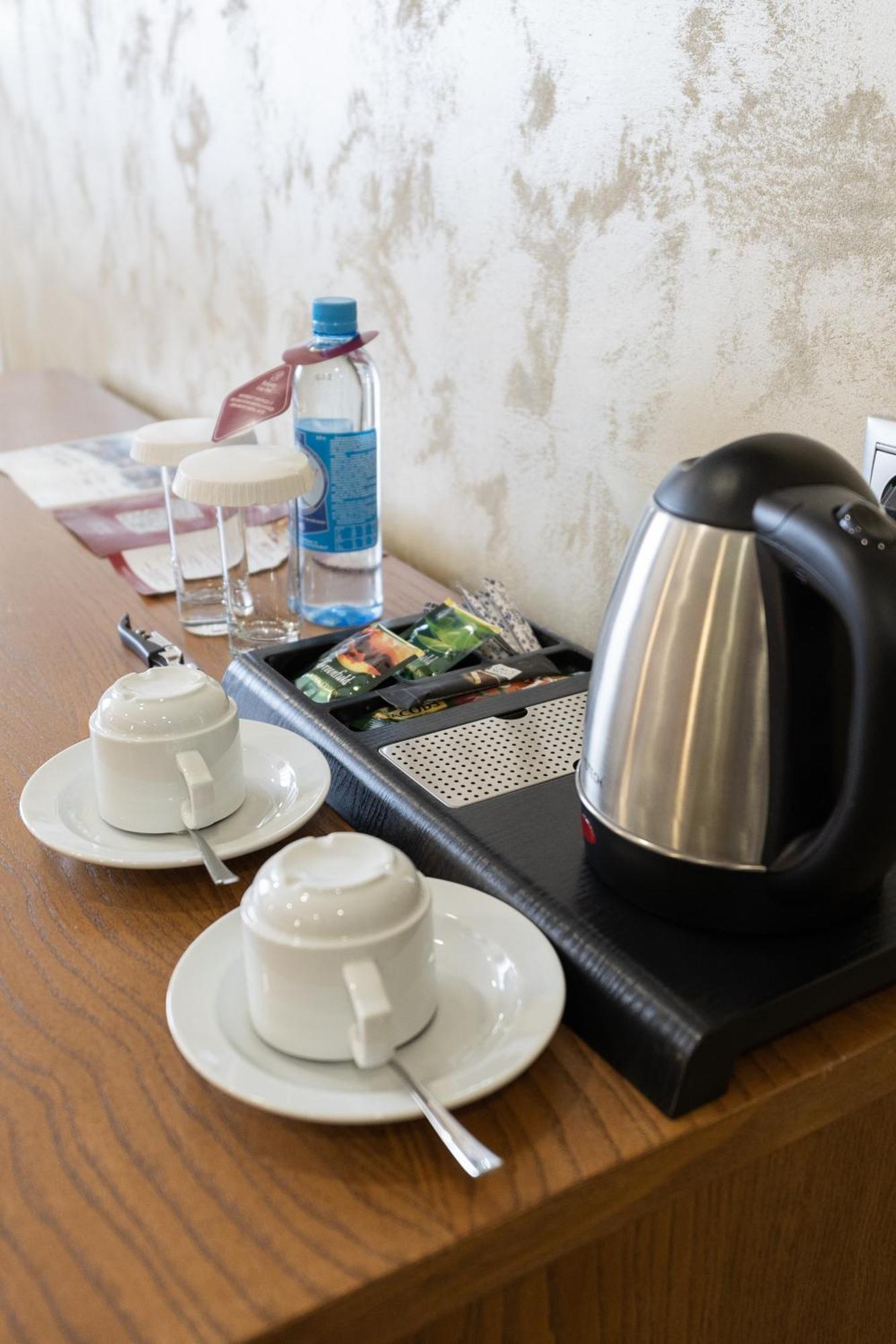 Reikartz Sky Almaty Hotel Екстериор снимка